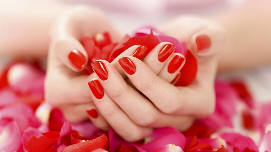 Manicure Estetica Curativa per le Mani 